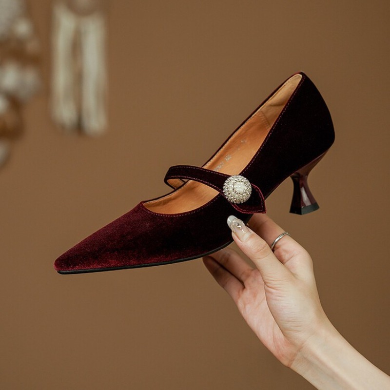 Şarap Kırmızısı Sivri Burun Ma - Womens Heels incelemesi ve fiyatı